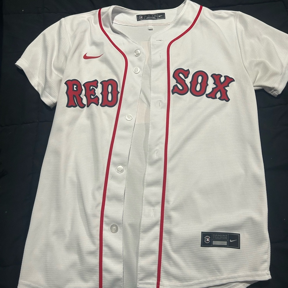 Brand new Nike MLB Red Sox jersey size 10/12 kids